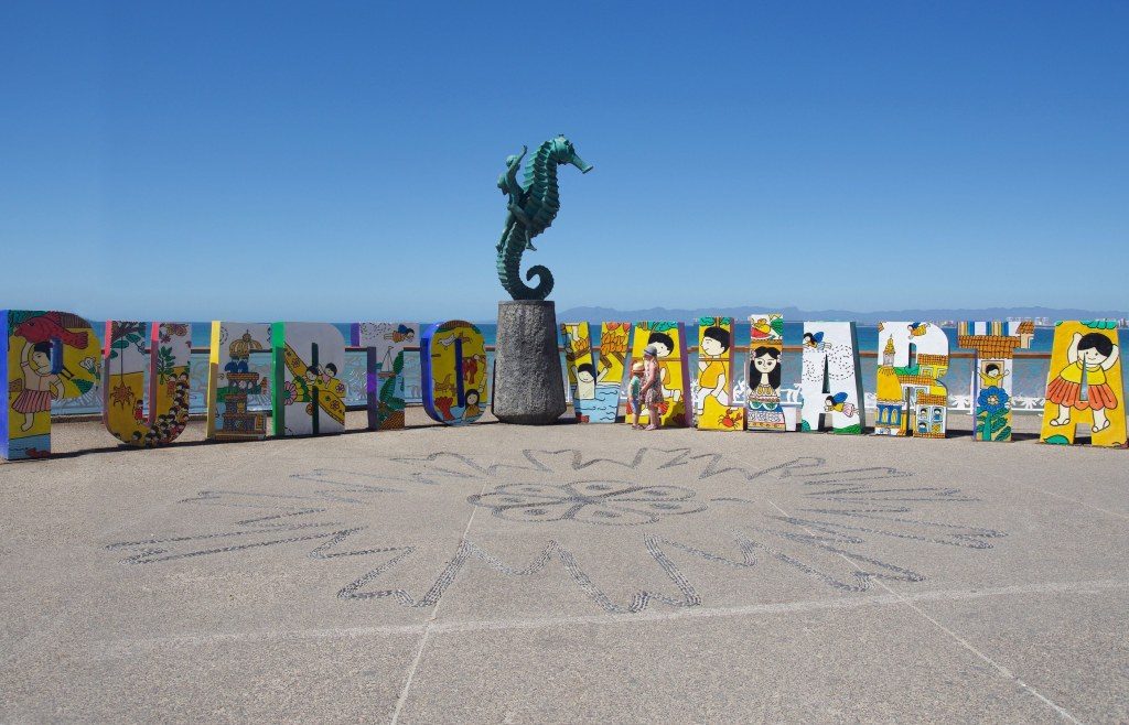 paquetes a puerto vallarta todo incluido 2019, viajes a puerto vallarta , hoteles en puerto vallarta, hoteles en puerto vallarta todo incluido , puerto vallarta all inclusive, que hacer en puerto vallarta, que hacer en el malecon de puerto vallarta, krystal international vacation club puerto vallarta,